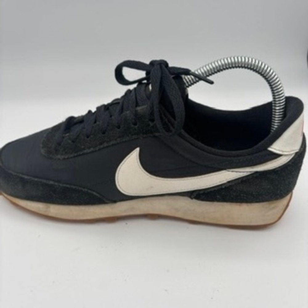 Nike Daybreak Sneakers Women Sz 8 Black White Retro Waffle Racer Runner - Picture 6 of 15